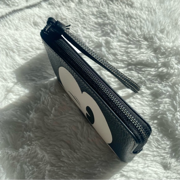 Disney X Coach Corner Zip Wristlet With Wink Mickey Mouse - Picture 5 of 13